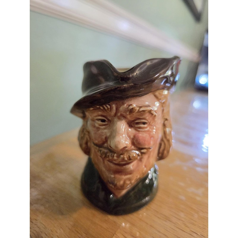 Vintage Royal Doulton Robin Hood Toby Mug Jug Made in England